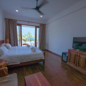 Twin Room Sea View Early Check & Late Check-out on Availability Basis